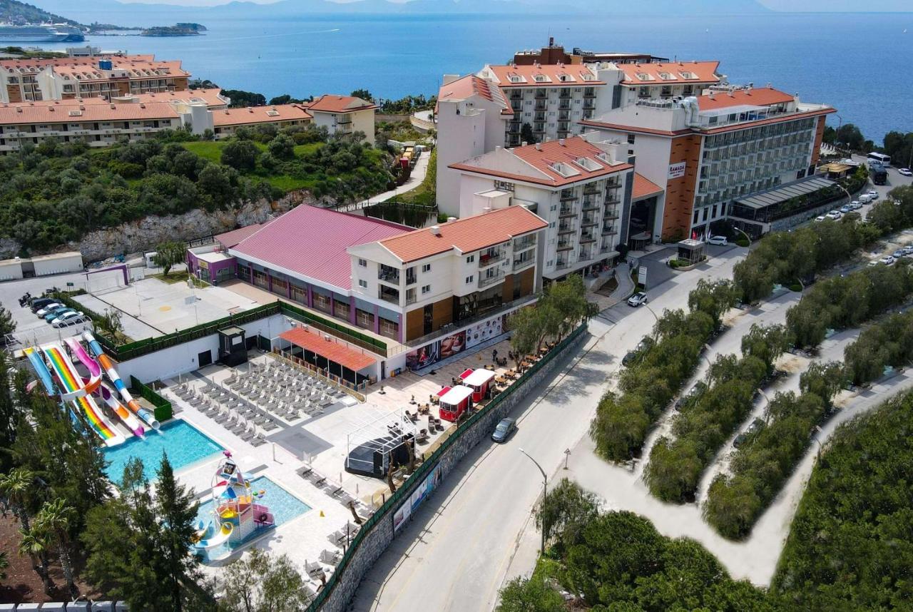 Ramada Hotel & Suites By Wyndham Kusadası Esterno foto